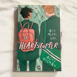 Paperback Heartstopper Volume 1 Graphic Novel